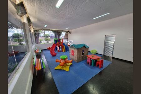 Apartamento à venda com 76m², 2 quartos e 1 vaga