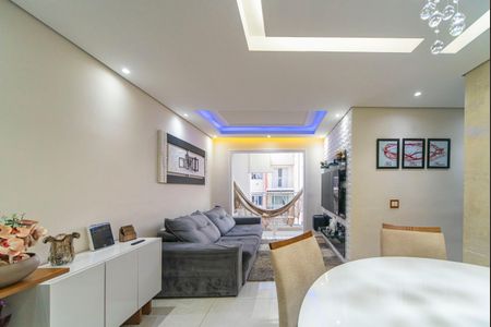 Sala de apartamento à venda com 3 quartos, 67m² em Vila Homero Thon, Santo André