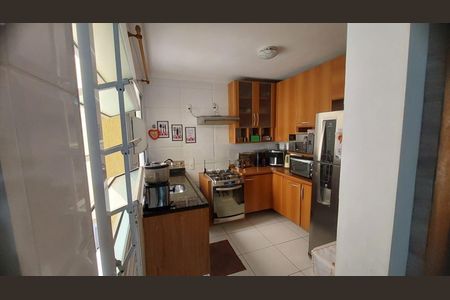 Casa de Condomínio à venda com 3 quartos, 70m² em Vila Ré, São Paulo