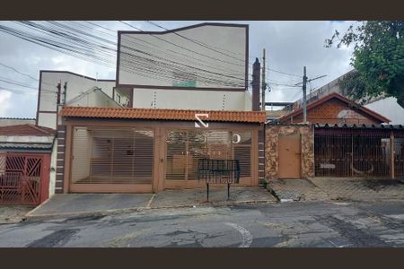 Casa de condomínio à venda com 70m², 3 quartos e 2 vagas