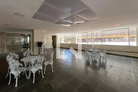 Apartamento à venda com 90m², 2 quartos e 1 vaga Apartamento à venda com 90m², 2 quartos e 1 vagaÁrea comum - Salão de festas