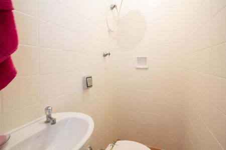 Apartamento à venda com 90m², 2 quartos e 1 vaga Apartamento à venda com 90m², 2 quartos e 1 vagaBanheiro de serviço