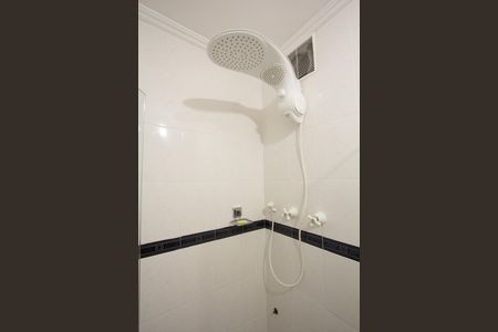 Apartamento à venda com 90m², 2 quartos e 1 vaga Apartamento à venda com 90m², 2 quartos e 1 vagaBanheiro