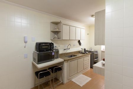 Apartamento à venda com 90m², 2 quartos e 1 vaga Apartamento à venda com 90m², 2 quartos e 1 vagaCozinha