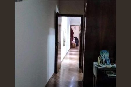 Casa à venda com 3 quartos, 250m² em Vila Oratorio, São Paulo