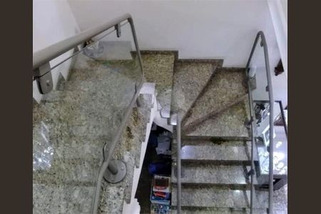 Casa à venda com 3 quartos, 250m² em Vila Oratorio, São Paulo