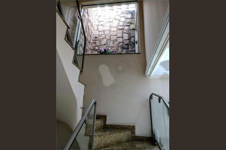 Casa à venda com 3 quartos, 250m² em Vila Oratorio, São Paulo