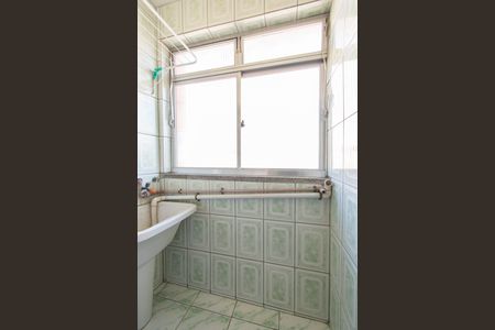 Apartamento à venda com 57m², 2 quartos e 1 vaga Apartamento à venda com 57m², 2 quartos e 1 vagaÁrea de Serviço