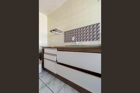 Apartamento à venda com 57m², 2 quartos e 1 vaga Apartamento à venda com 57m², 2 quartos e 1 vagaBanheiro