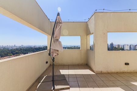 Apartamento à venda com 119m², 2 quartos e 2 vagas Apartamento à venda com 119m², 2 quartos e 2 vagasCobertura