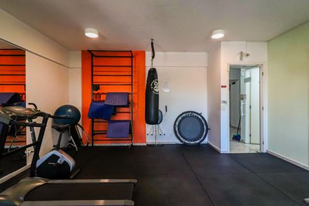 Apartamento à venda com 119m², 2 quartos e 2 vagas Apartamento à venda com 119m², 2 quartos e 2 vagasÁrea comum - Academia