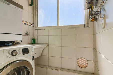 Apartamento à venda com 119m², 2 quartos e 2 vagas Apartamento à venda com 119m², 2 quartos e 2 vagasCozinha e Área de Serviço