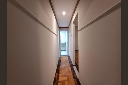 Corredor de apartamento à venda com 2 quartos, 67m² em Humaitá, Rio de Janeiro