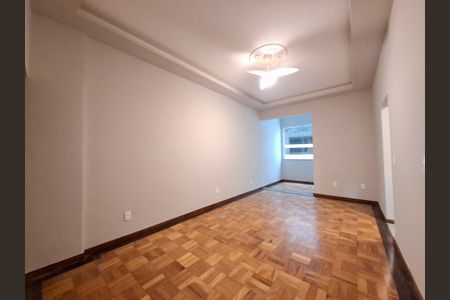 Sala de apartamento à venda com 2 quartos, 67m² em Humaitá, Rio de Janeiro