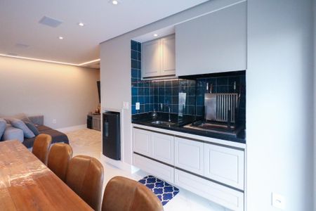 Apartamento à venda com 86m², 2 quartos e 2 vagas Apartamento à venda com 86m², 2 quartos e 2 vagasCozinha e Área Gourmet