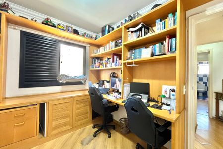 Apartamento à venda com 99m², 3 quartos e 2 vagasQuarto 1