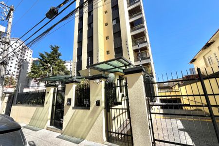 Apartamento à venda com 99m², 3 quartos e 2 vagasFachada