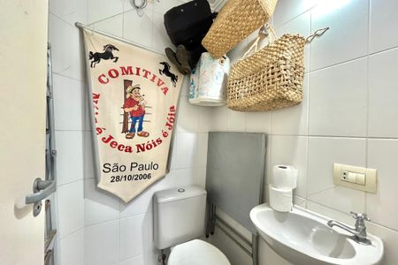 Apartamento à venda com 99m², 3 quartos e 2 vagasBanheiro de serviço