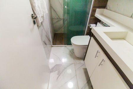 Apartamento à venda com 52m², 2 quartos e 1 vaga Apartamento à venda com 52m², 2 quartos e 1 vagaBanheiro Social