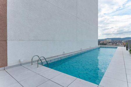 Apartamento à venda com 36m², 1 quarto e sem vagaÁrea comum - Piscina