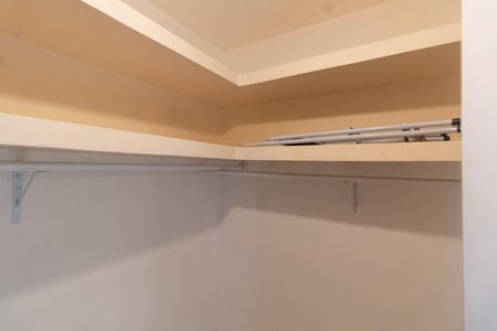 Casa à venda com 160m², 3 quartos e 2 vagasCloset do quarto 2