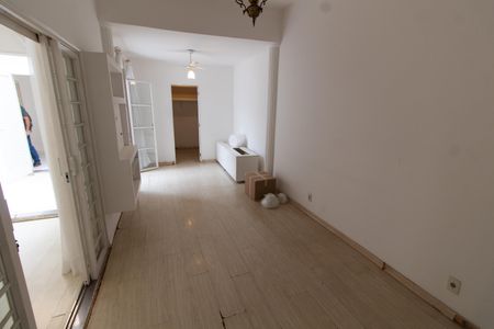 Casa à venda com 160m², 3 quartos e 2 vagasQuarto 2