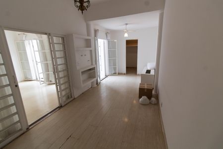 Casa à venda com 160m², 3 quartos e 2 vagasQuarto 2