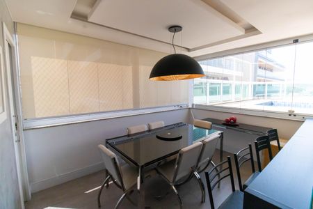 Sala de apartamento à venda com 3 quartos, 170m² em Icaraí, Niterói