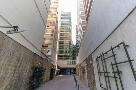 Apartamento à venda com 170m², 3 quartos e 2 vagasFachada
