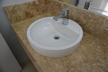 Casa de condomínio para alugar com 330m², 4 quartos e 4 vagasLavabo da Sala