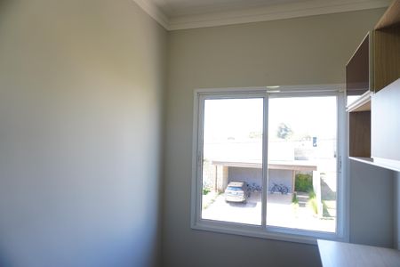 Casa de condomínio para alugar com 330m², 4 quartos e 4 vagasEscritório