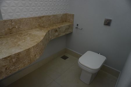 Casa de condomínio para alugar com 330m², 4 quartos e 4 vagasLavabo da Sala