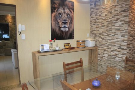 Casa à venda com 238m², 3 quartos e 3 vagasCopa