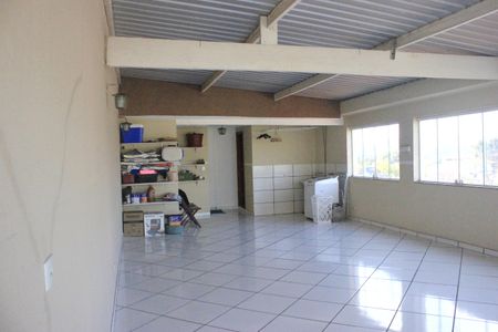 Casa à venda com 238m², 3 quartos e 3 vagasÁrea de Serviço