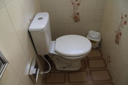 Casa à venda com 380m², 3 quartos e 2 vagasLavabo