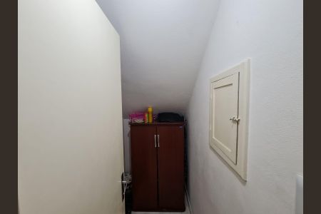 Casa à venda com 380m², 3 quartos e 2 vagasDespensa 