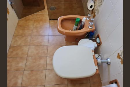 Casa à venda com 380m², 3 quartos e 2 vagasBanheiro Social