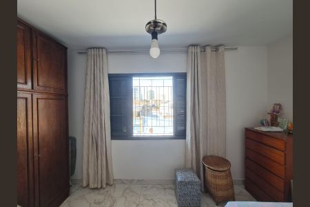 Casa à venda com 380m², 3 quartos e 2 vagasQuarto 1
