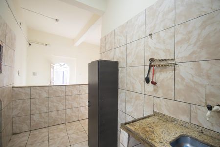 Cozinha de kitnet/studio para alugar com 1 quarto, 42m² em Covanca, São Gonçalo