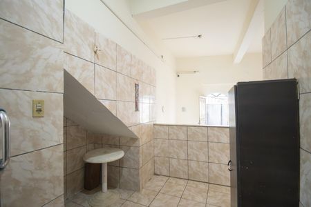 Cozinha de kitnet/studio para alugar com 1 quarto, 42m² em Covanca, São Gonçalo
