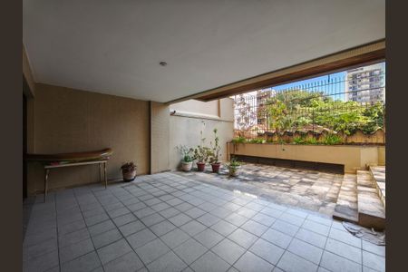 Apartamento à venda com 250m², 4 quartos e 3 vagasÁrea comum - Playground