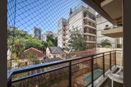 Apartamento à venda com 250m², 4 quartos e 3 vagasVista da Suíte 3
