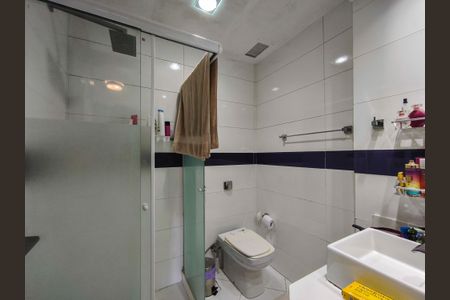 Apartamento à venda com 250m², 4 quartos e 3 vagasBanheiro da Suíte 3