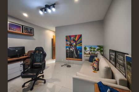 Apartamento à venda com 250m², 4 quartos e 3 vagasSuíte 1