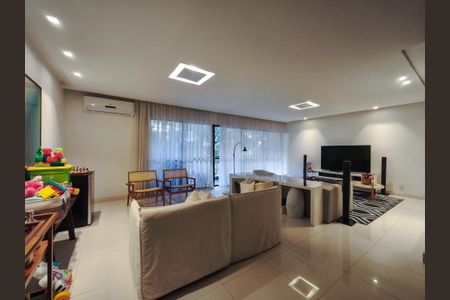 Sala de apartamento à venda com 4 quartos, 250m² em Tijuca, Rio de Janeiro