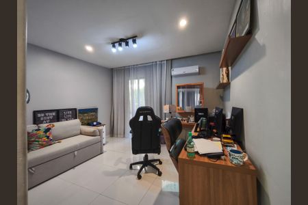 Apartamento à venda com 250m², 4 quartos e 3 vagasSuíte 1