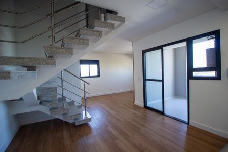 Apartamento para alugar com 101m², 3 quartos e 2 vagas Apartamento para alugar com 101m², 3 quartos e 2 vagasSala