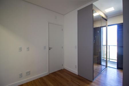 Apartamento para alugar com 101m², 3 quartos e 2 vagas Apartamento para alugar com 101m², 3 quartos e 2 vagasSuíte