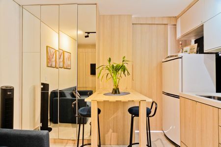 Studio à venda com 25m², 1 quarto e 1 vagaSala/Cozinha