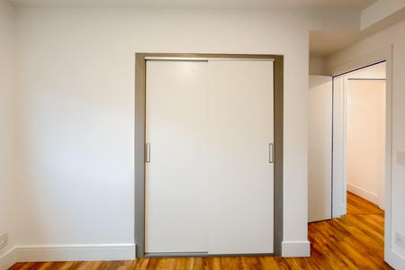 Apartamento à venda com 111m², 3 quartos e 2 vagasSuíte 2 - Armários